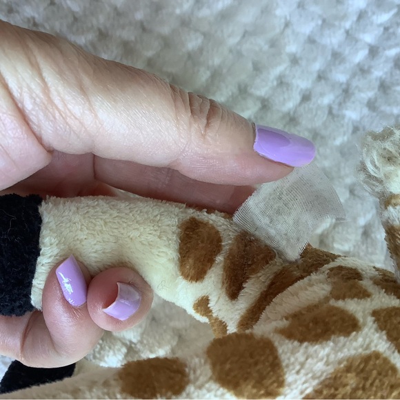 Cute Standing Plush Giraffe Stuffed Animal Toy - Picture 11 of 13